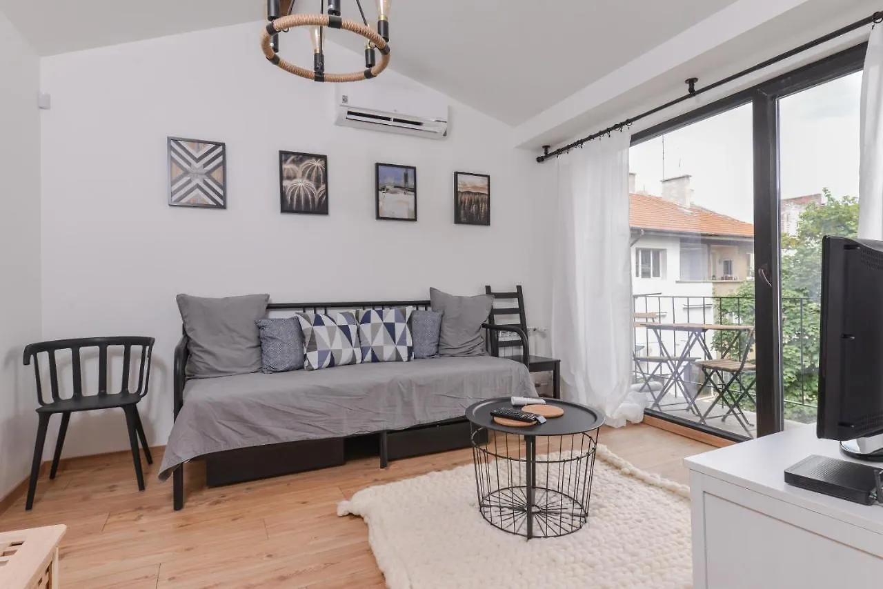 Appartement • Minimalism & Charisma • In Sofia'S Top Centre •